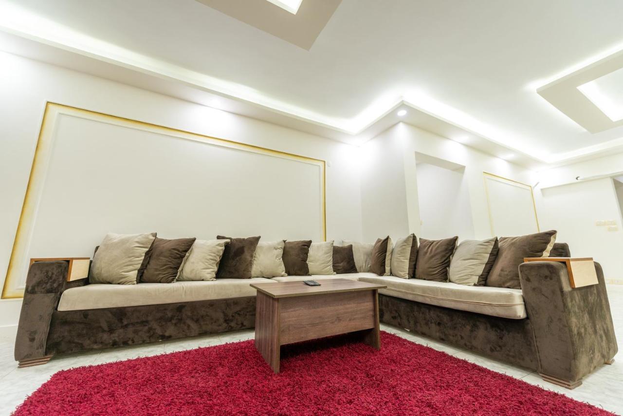 Apartment Zafero Porefag- Families Only *